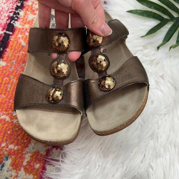 $185 Mephisto Brown Slip On Slide Leather Footbed Sandal 37 / 7 Summer Casual - Picture 2 of 7